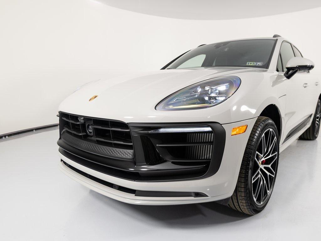 new 2025 Porsche Macan car, priced at $95,445