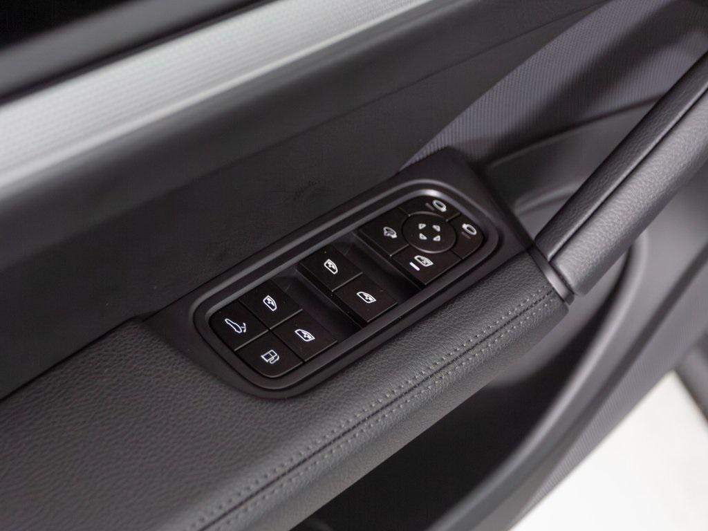 new 2026 Porsche Cayenne car, priced at $127,150