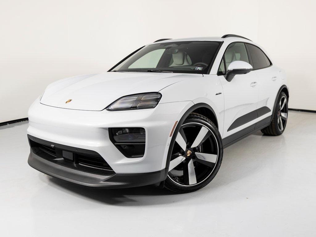 new 2025 Porsche Macan car, priced at $101,285