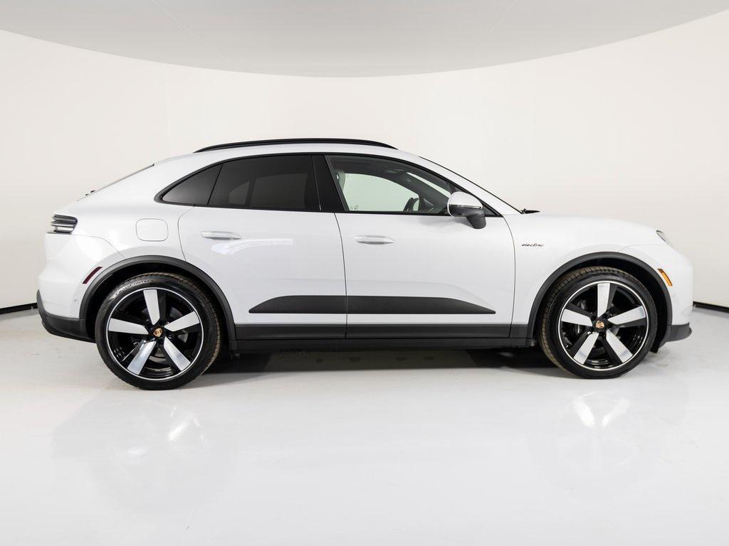 new 2025 Porsche Macan car, priced at $101,285