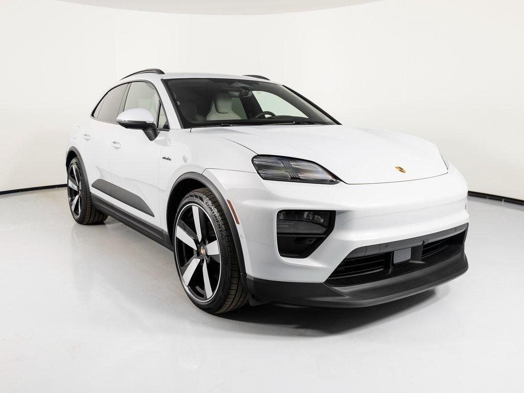 new 2025 Porsche Macan car, priced at $101,285