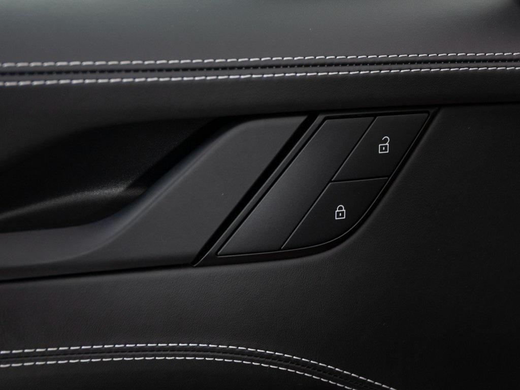 used 2022 Porsche 911 car, priced at $262,555