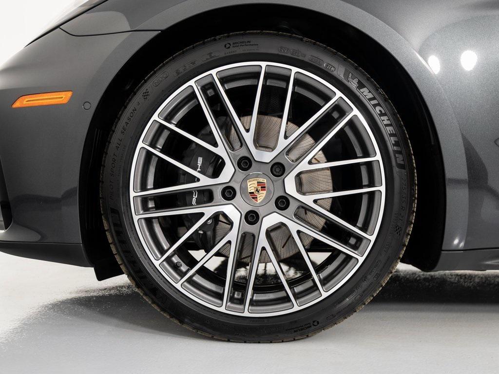 new 2025 Porsche Panamera car, priced at $131,805