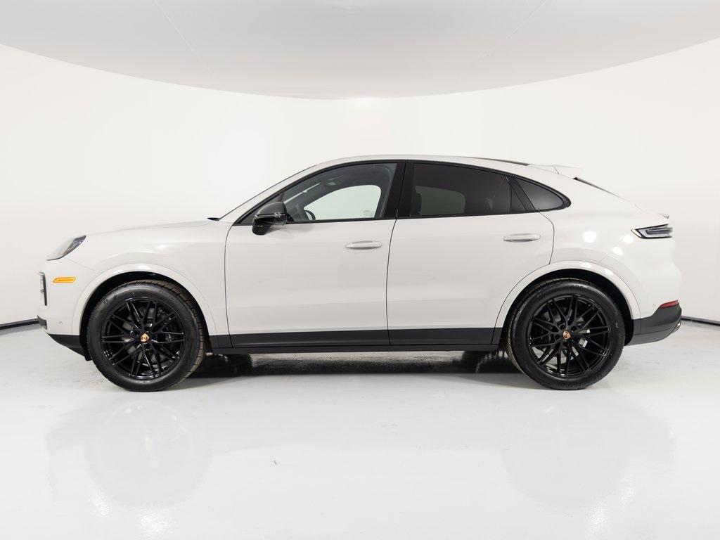 new 2025 Porsche Cayenne car, priced at $107,465