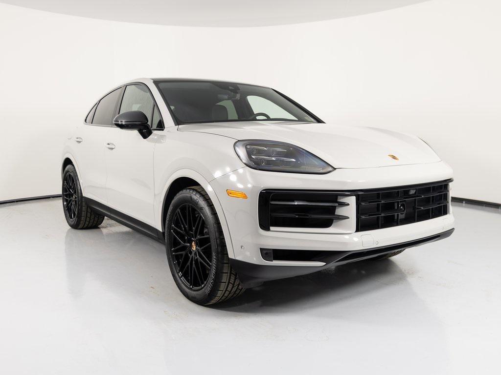 new 2025 Porsche Cayenne car, priced at $107,465