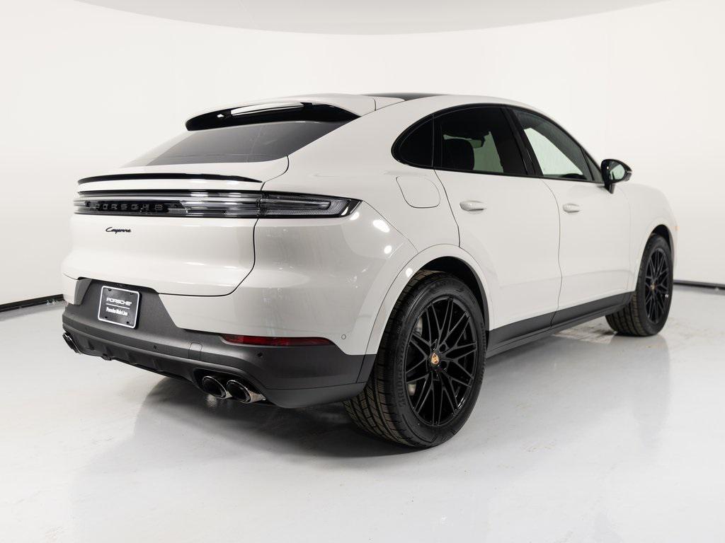 new 2025 Porsche Cayenne car, priced at $107,465