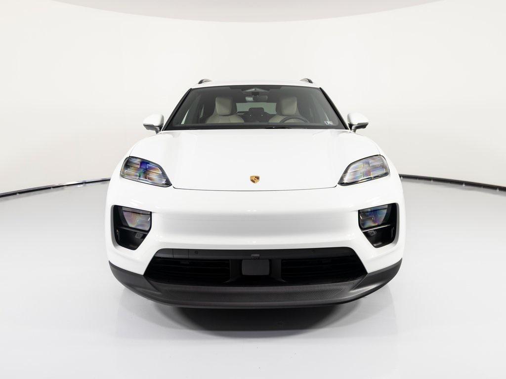 new 2025 Porsche Macan car, priced at $95,095