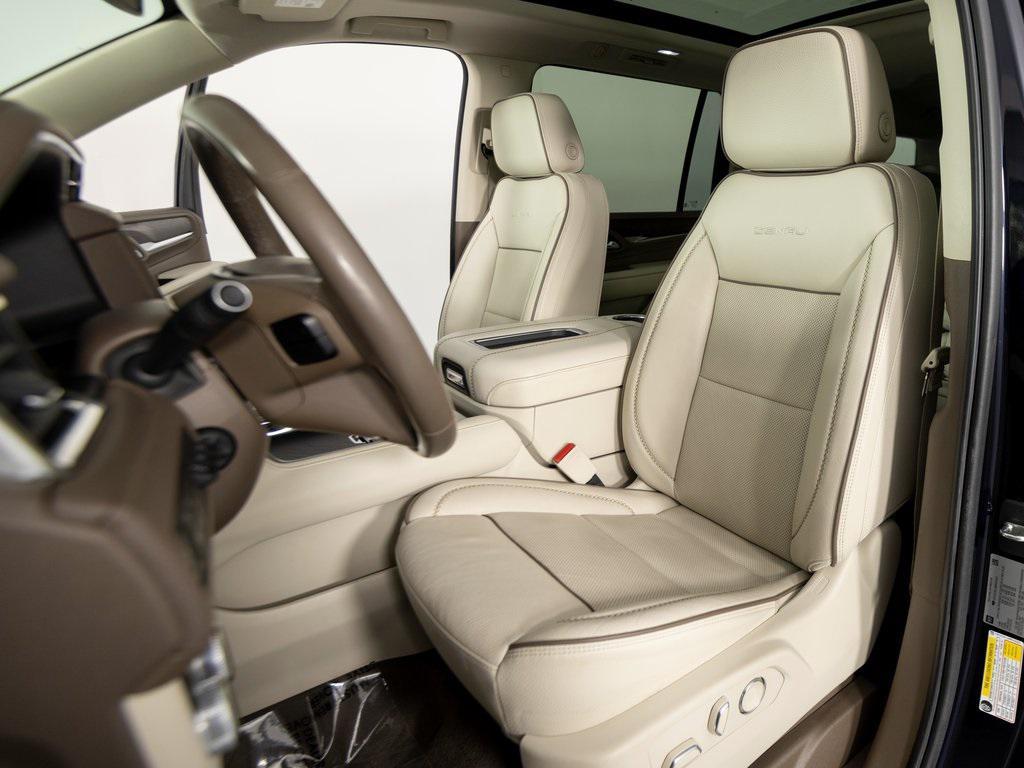 used 2021 GMC Yukon XL car, priced at $57,795