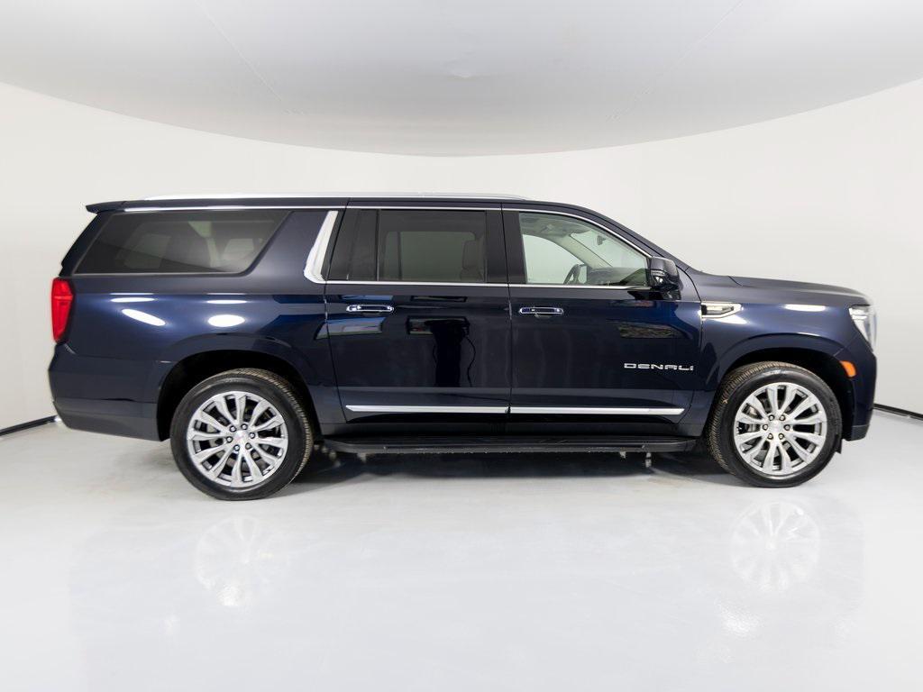 used 2021 GMC Yukon XL car, priced at $57,795
