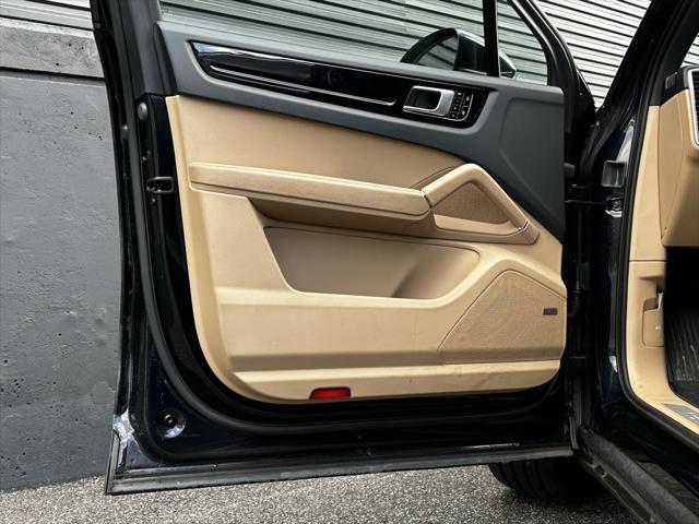 used 2019 Porsche Cayenne car, priced at $53,995