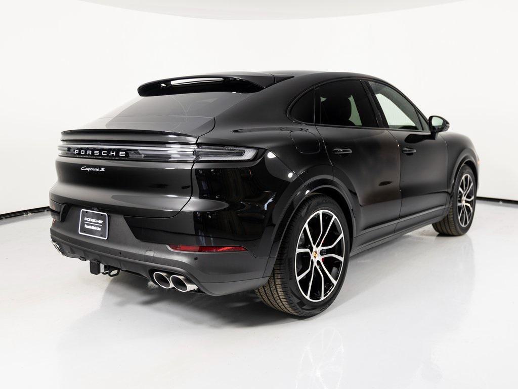 new 2025 Porsche Cayenne car, priced at $125,955