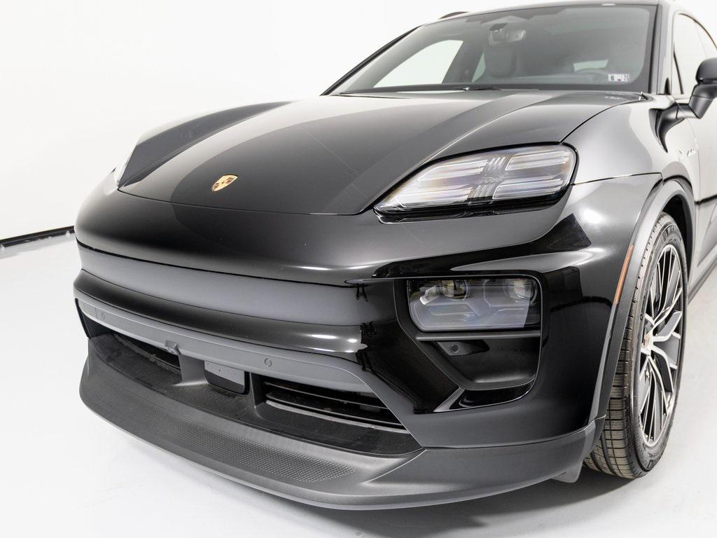 new 2025 Porsche Macan car, priced at $97,745