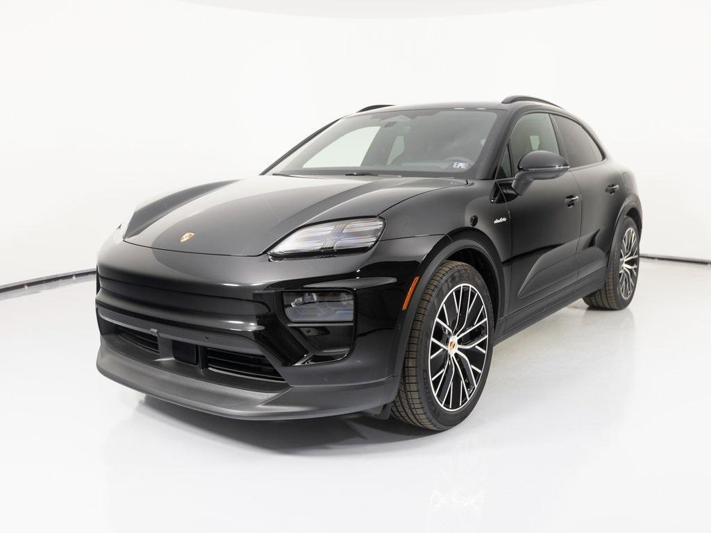 new 2025 Porsche Macan car, priced at $98,425