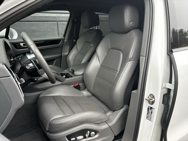 used 2021 Porsche Cayenne E-Hybrid car, priced at $62,995
