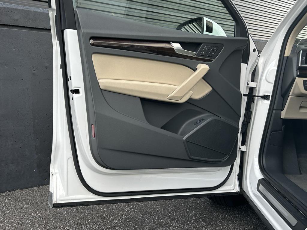 used 2018 Audi Q5 car, priced at $23,495