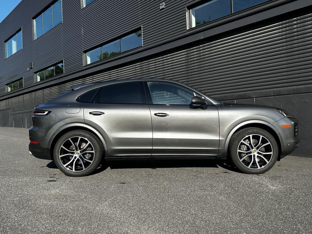 used 2024 Porsche Cayenne car, priced at $87,995