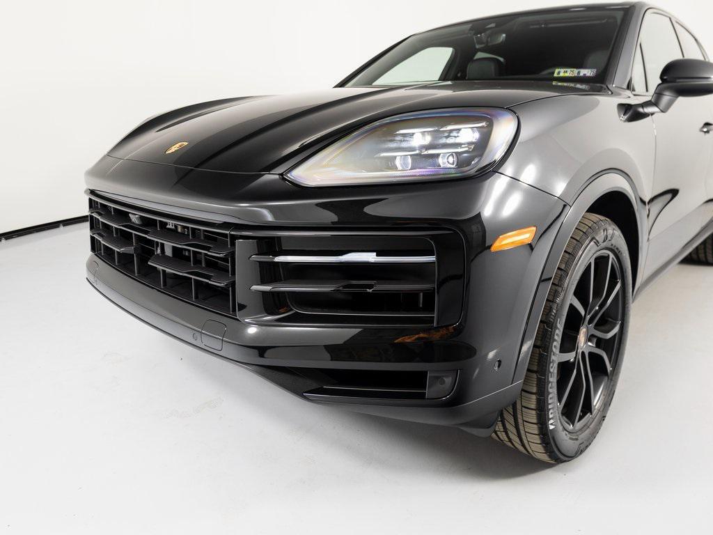 new 2025 Porsche Cayenne car, priced at $106,455