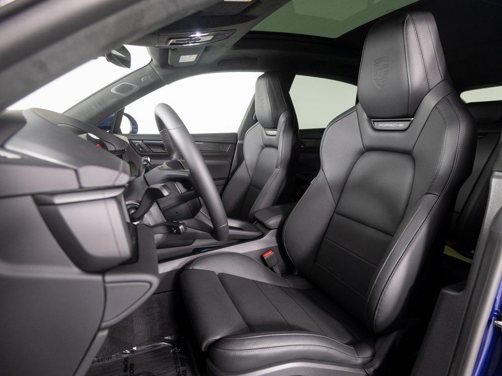 new 2025 Porsche Macan car, priced at $141,565