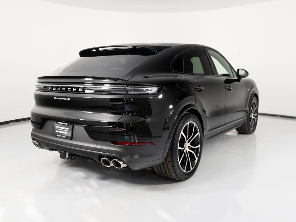 new 2025 Porsche Cayenne car, priced at $134,335