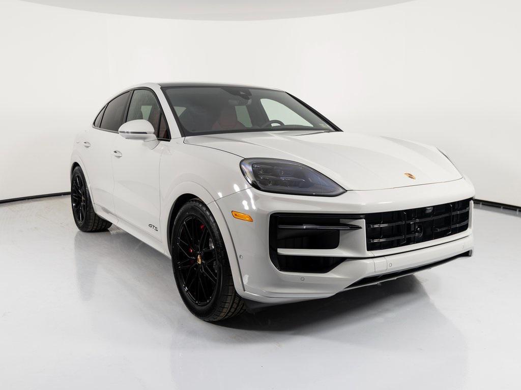 new 2025 Porsche Cayenne car, priced at $146,715