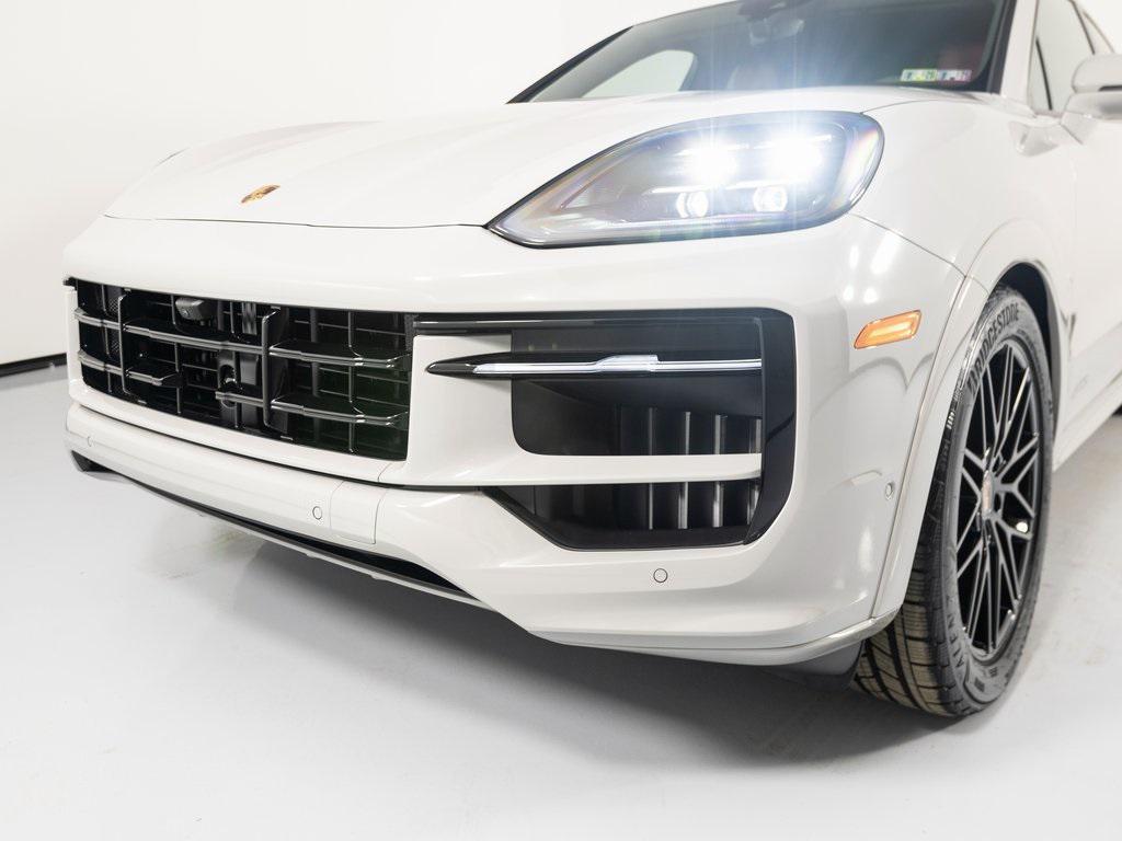 new 2025 Porsche Cayenne car, priced at $146,715