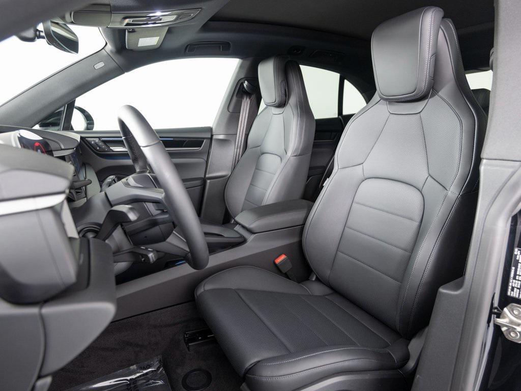 new 2025 Porsche Macan car, priced at $92,585