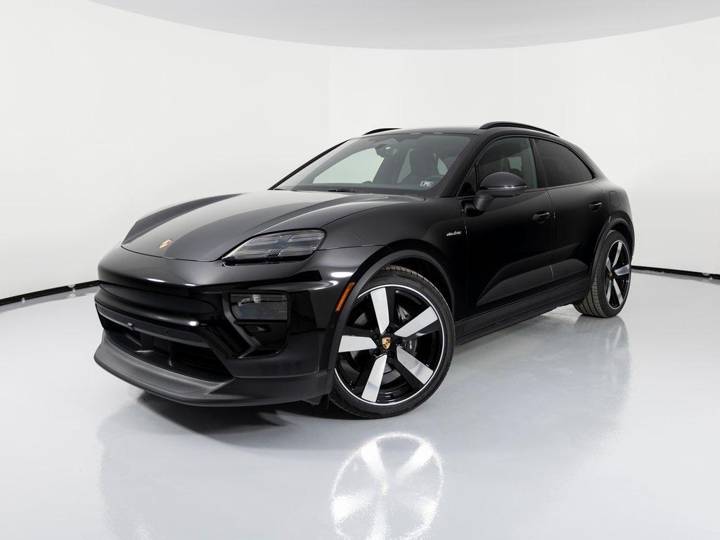 new 2025 Porsche Macan car, priced at $92,585