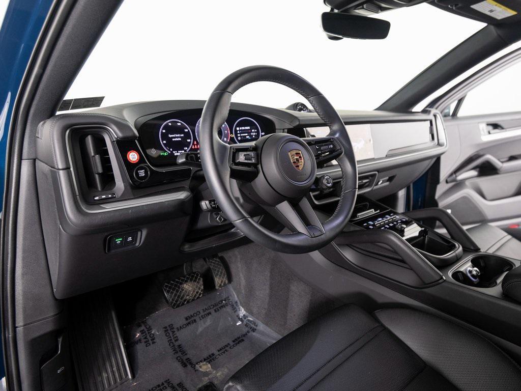 used 2024 Porsche Cayenne car, priced at $91,555