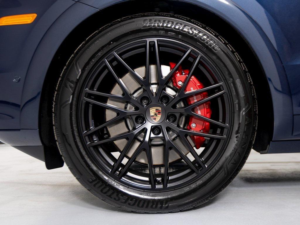 new 2026 Porsche Cayenne car, priced at $167,520