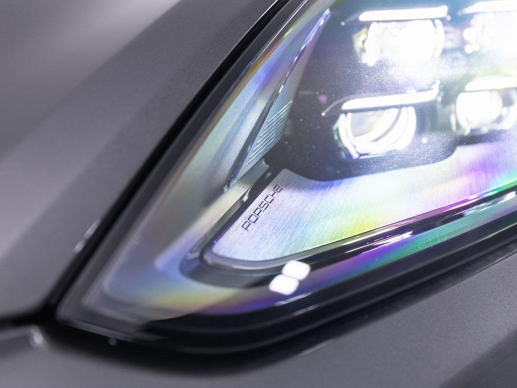 new 2025 Porsche Cayenne car, priced at $101,835