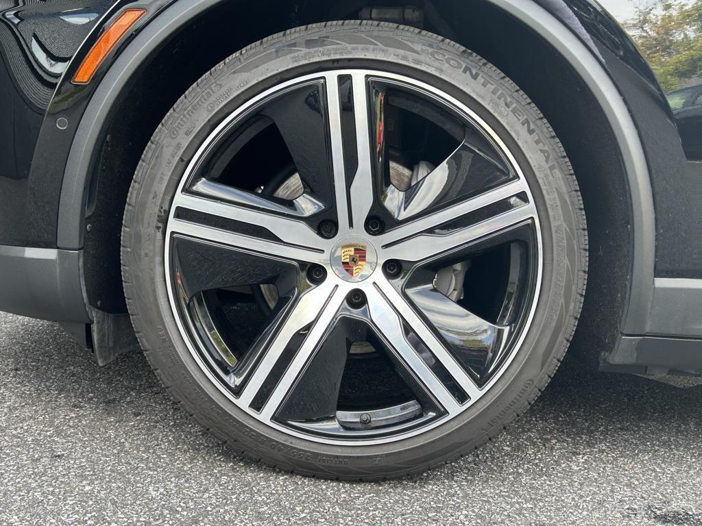 used 2024 Porsche Macan car, priced at $77,995