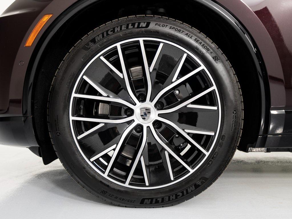 new 2025 Porsche Macan car, priced at $124,335