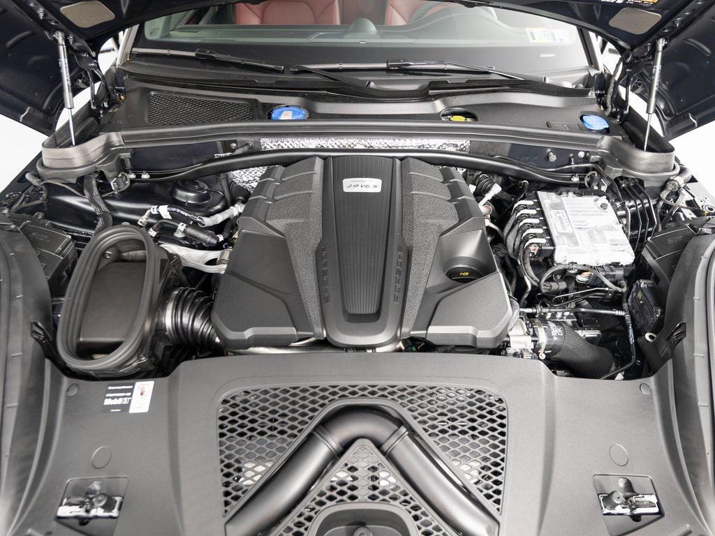 new 2025 Porsche Macan car, priced at $88,225