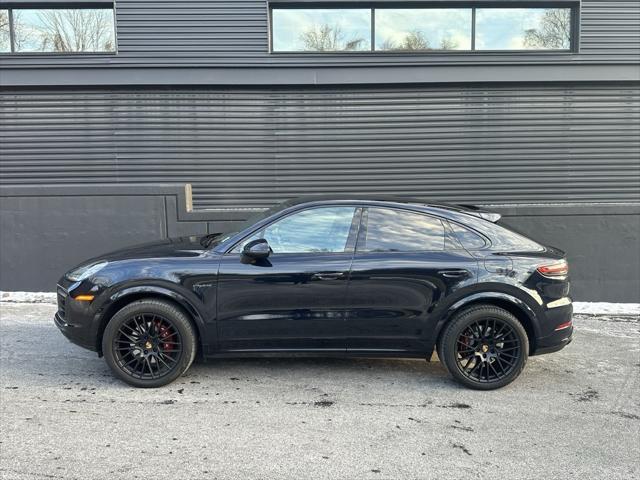 used 2022 Porsche Cayenne car, priced at $79,995