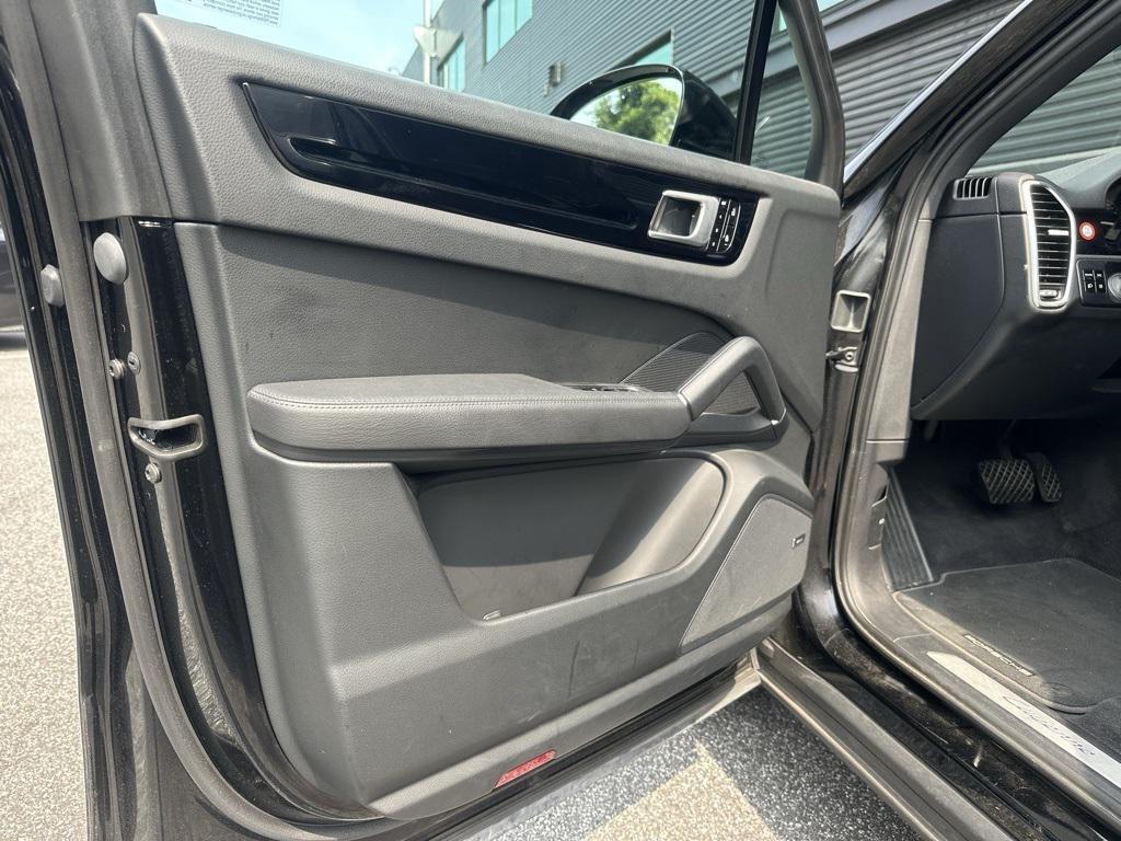 used 2020 Porsche Cayenne car, priced at $50,468