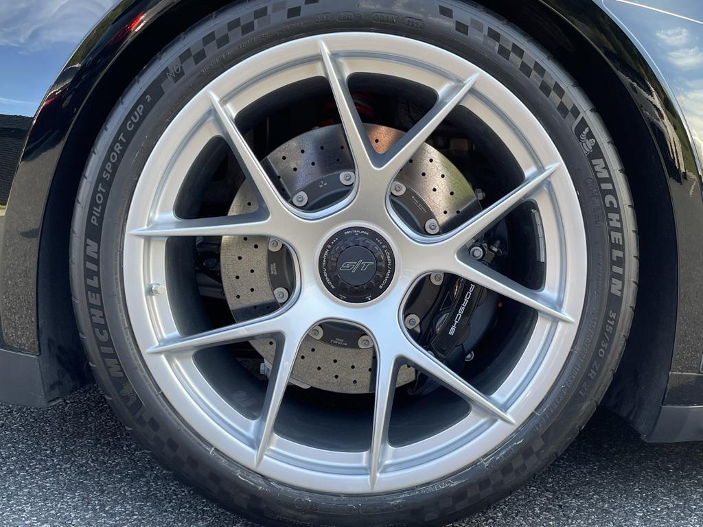 used 2024 Porsche 911 car, priced at $699,995