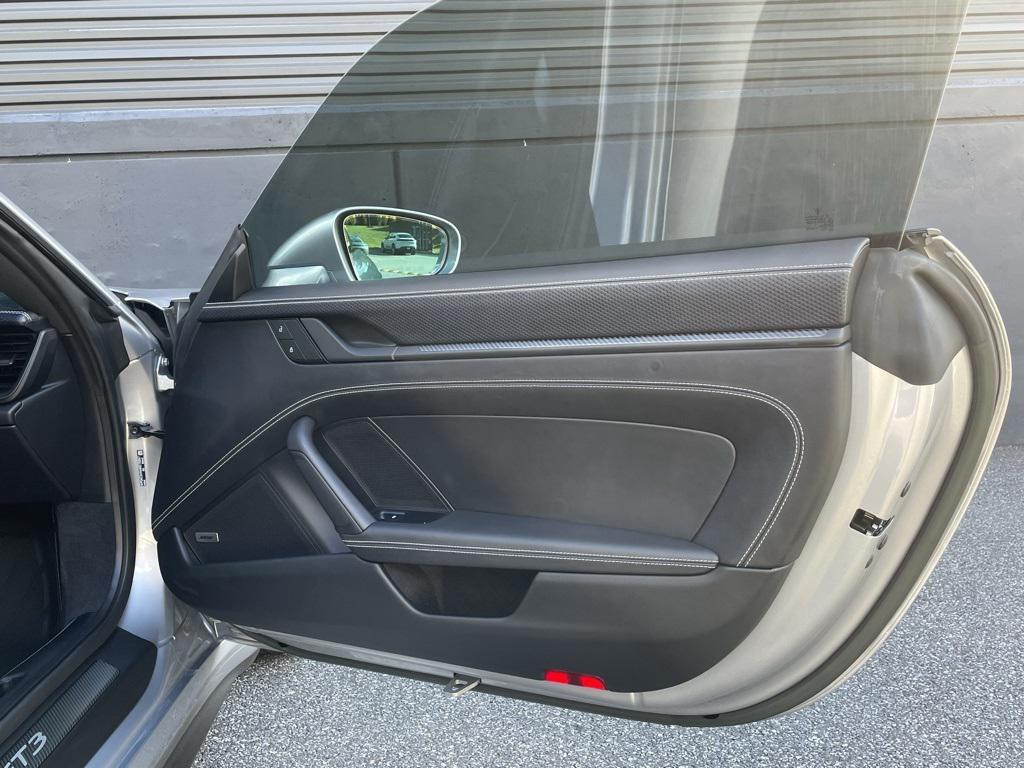 used 2022 Porsche 911 car, priced at $299,995