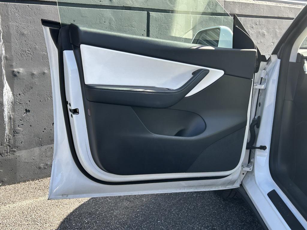 used 2021 Tesla Model Y car, priced at $25,995