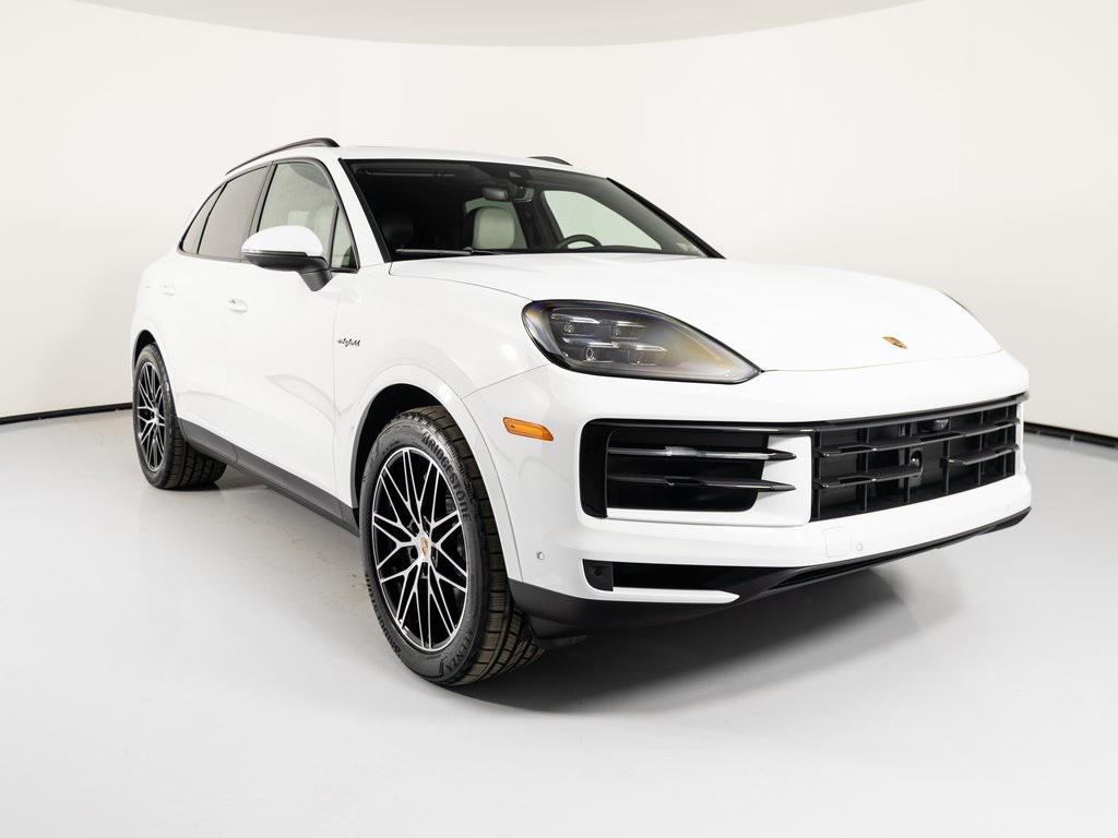 new 2025 Porsche Cayenne car, priced at $116,865