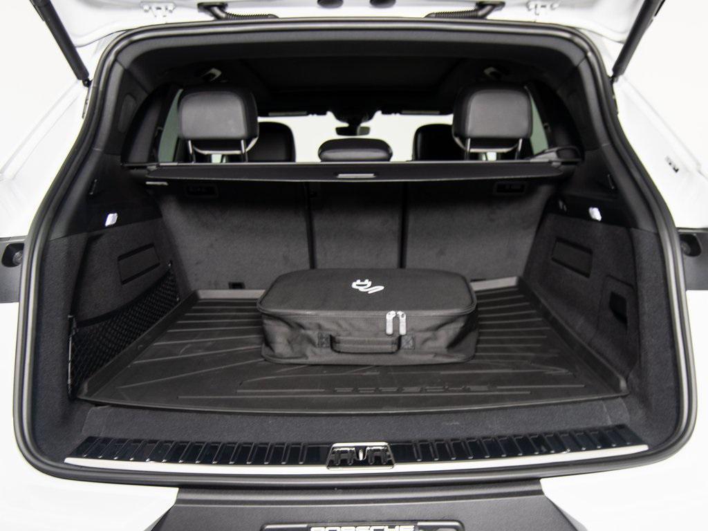 new 2025 Porsche Cayenne car, priced at $116,865