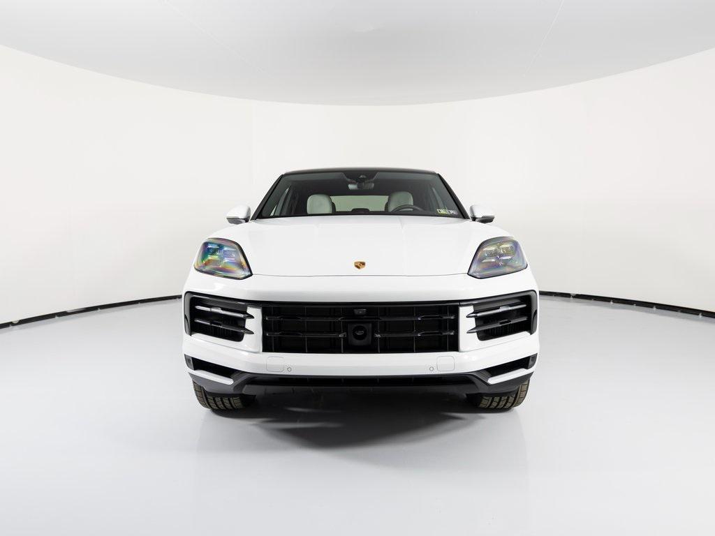 new 2025 Porsche Cayenne car, priced at $119,575