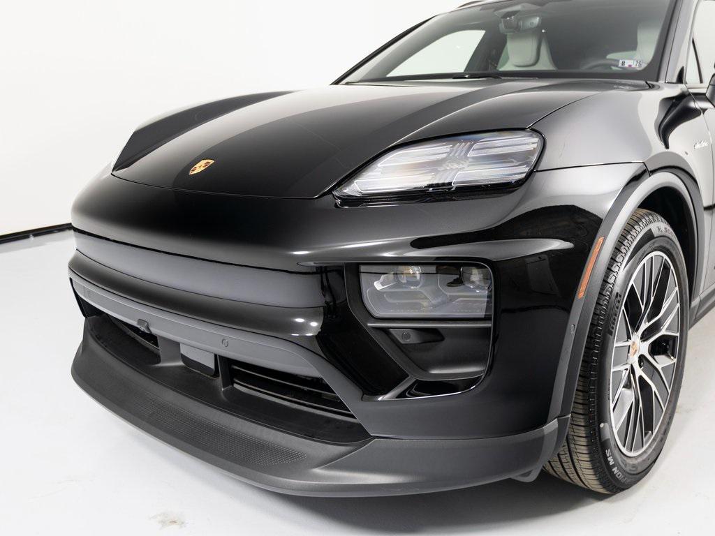 new 2025 Porsche Macan car, priced at $93,245