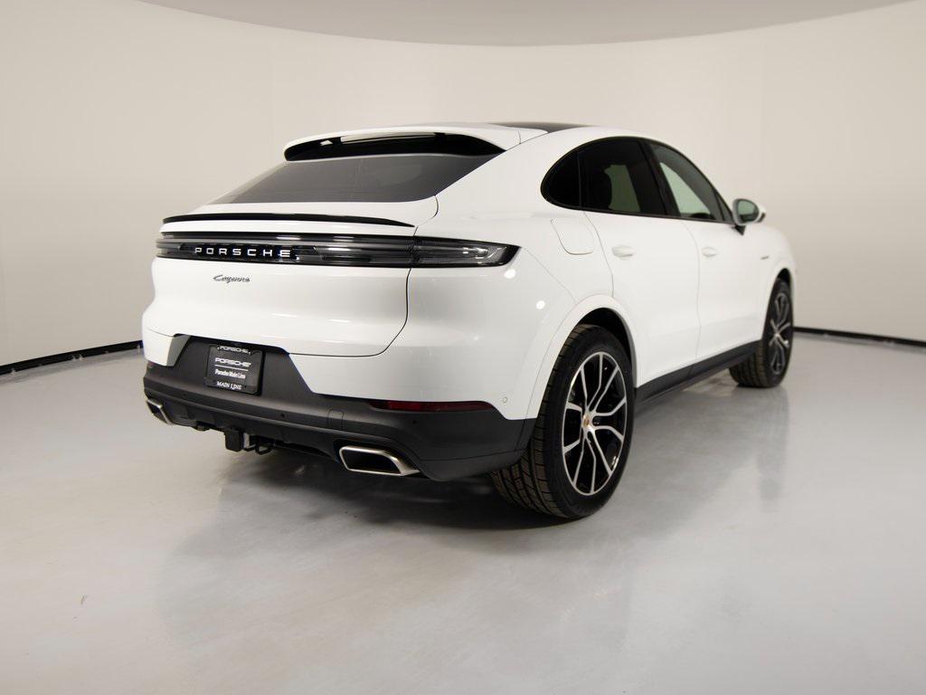 new 2026 Porsche Cayenne car, priced at $124,430