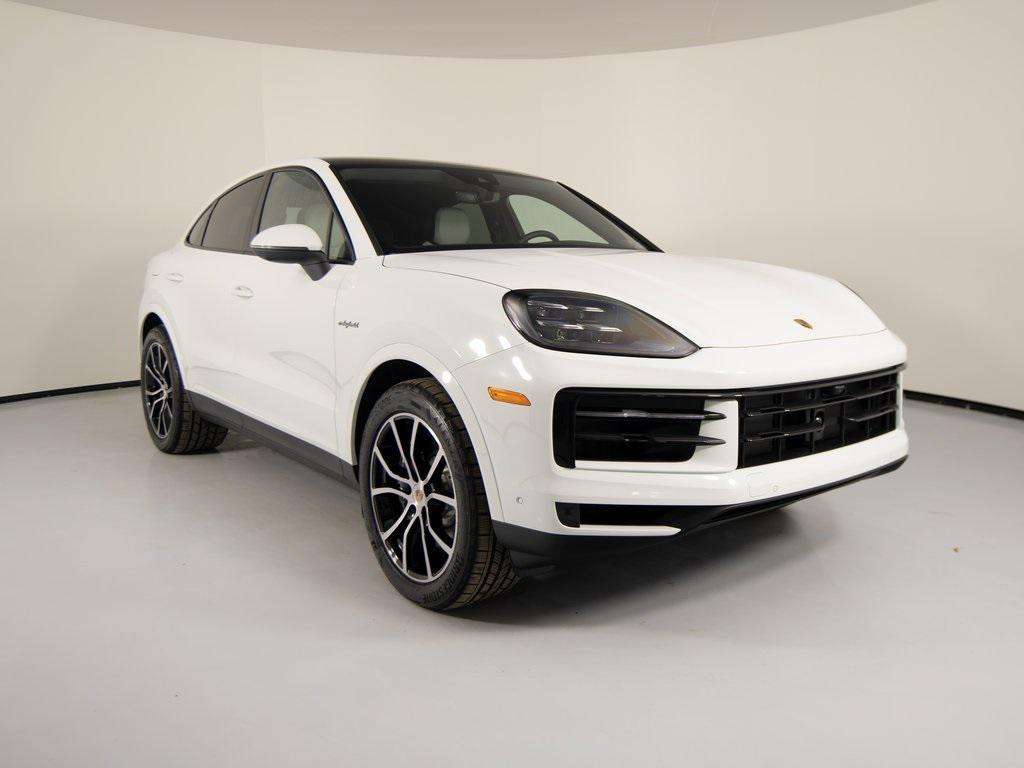 new 2026 Porsche Cayenne car, priced at $124,430