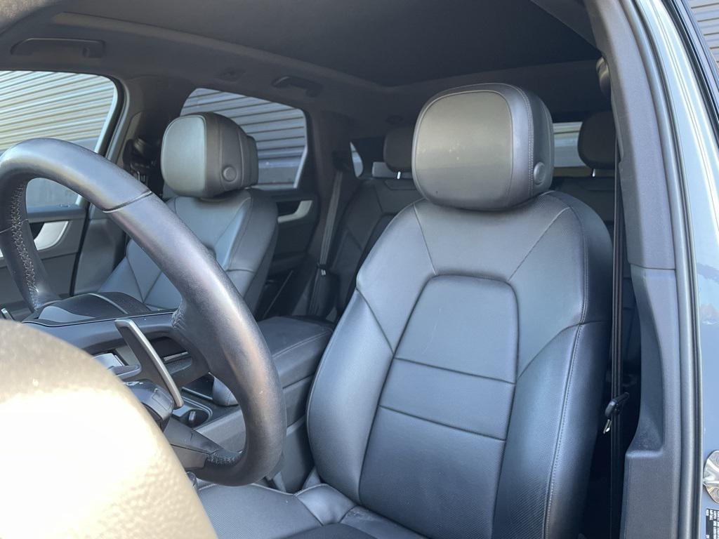 used 2024 Porsche Cayenne car, priced at $92,995
