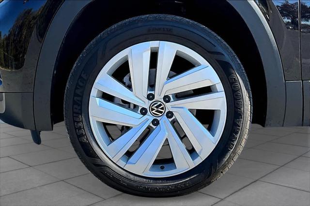 used 2021 Volkswagen Atlas car, priced at $28,774