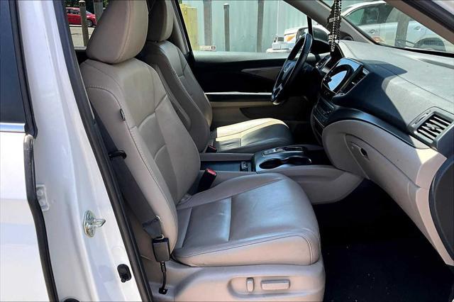 used 2021 Honda Pilot car, priced at $25,551