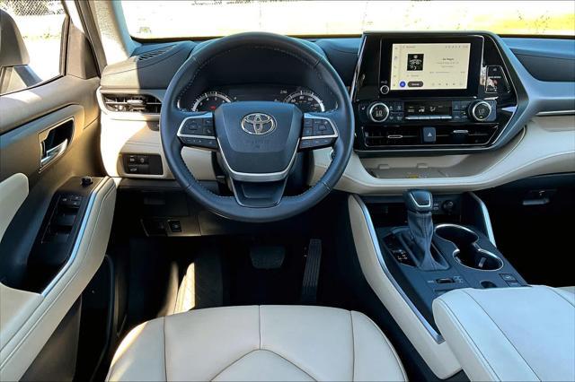 used 2024 Toyota Highlander car, priced at $43,635