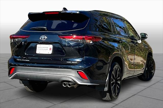 used 2023 Toyota Highlander car, priced at $45,420