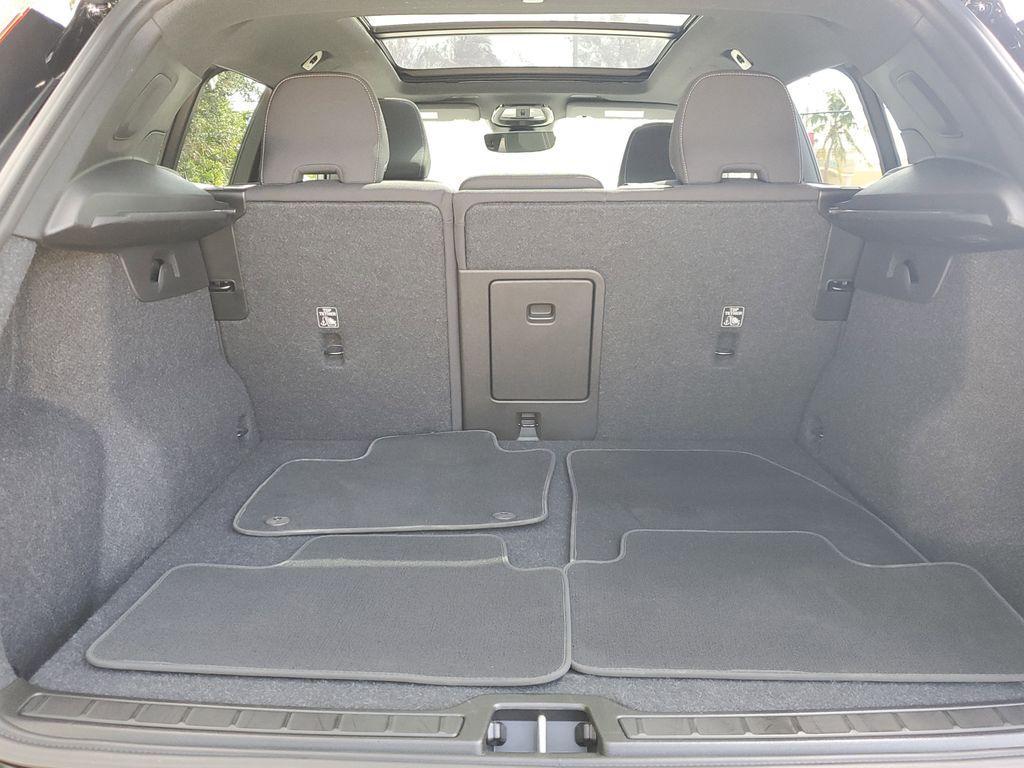 used 2025 Volvo XC40 car, priced at $28,900